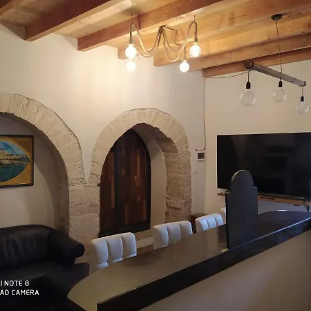 La Quinta Porta Homestay szállás *